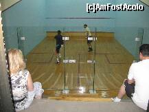 [P13] terenul pentru pelota, un joc asemanator tenisului insa se joaca la perete! » foto by balasa violeta
 - 
<span class="allrVoted glyphicon glyphicon-heart hidden" id="av197037"></span>
<a class="m-l-10 hidden" id="sv197037" onclick="voting_Foto_DelVot(,197037,2469)" role="button">șterge vot <span class="glyphicon glyphicon-remove"></span></a>
<a id="v9197037" class=" c-red"  onclick="voting_Foto_SetVot(197037)" role="button"><span class="glyphicon glyphicon-heart-empty"></span> <b>LIKE</b> = Votează poza</a> <img class="hidden"  id="f197037W9" src="/imagini/loader.gif" border="0" /><span class="AjErrMes hidden" id="e197037ErM"></span>