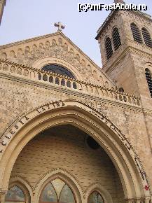 P01 [MAY-2006] Catedrala catolica