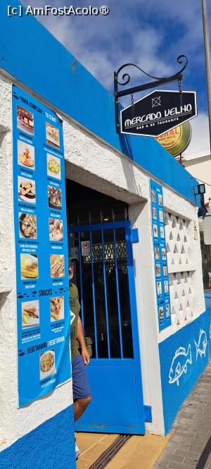 [P13] Mercado Velha, intrarea principală, cea pe care noi am ieșit din local » foto by irinad
 - 
<span class="allrVoted glyphicon glyphicon-heart hidden" id="av1506070"></span>
<a class="m-l-10 hidden" id="sv1506070" onclick="voting_Foto_DelVot(,1506070,3733)" role="button">șterge vot <span class="glyphicon glyphicon-remove"></span></a>
<a id="v91506070" class=" c-red"  onclick="voting_Foto_SetVot(1506070)" role="button"><span class="glyphicon glyphicon-heart-empty"></span> <b>LIKE</b> = Votează poza</a> <img class="hidden"  id="f1506070W9" src="/imagini/loader.gif" border="0" /><span class="AjErrMes hidden" id="e1506070ErM"></span>