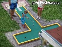 [P02] Si copii jucau minigolf » foto by pepsi70ro
 - 
<span class="allrVoted glyphicon glyphicon-heart hidden" id="av30942"></span>
<a class="m-l-10 hidden" id="sv30942" onclick="voting_Foto_DelVot(,30942,4018)" role="button">șterge vot <span class="glyphicon glyphicon-remove"></span></a>
<a id="v930942" class=" c-red"  onclick="voting_Foto_SetVot(30942)" role="button"><span class="glyphicon glyphicon-heart-empty"></span> <b>LIKE</b> = Votează poza</a> <img class="hidden"  id="f30942W9" src="/imagini/loader.gif" border="0" /><span class="AjErrMes hidden" id="e30942ErM"></span>