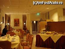 [P02] Hotel Atrium Best Western - restaurantul de la etaj » foto by Diaura*
 - 
<span class="allrVoted glyphicon glyphicon-heart hidden" id="av38922"></span>
<a class="m-l-10 hidden" id="sv38922" onclick="voting_Foto_DelVot(,38922,4430)" role="button">șterge vot <span class="glyphicon glyphicon-remove"></span></a>
<a id="v938922" class=" c-red"  onclick="voting_Foto_SetVot(38922)" role="button"><span class="glyphicon glyphicon-heart-empty"></span> <b>LIKE</b> = Votează poza</a> <img class="hidden"  id="f38922W9" src="/imagini/loader.gif" border="0" /><span class="AjErrMes hidden" id="e38922ErM"></span>