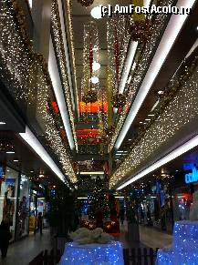 [P16] Terra City Mall in Antalya » foto by bogdan13
 - 
<span class="allrVoted glyphicon glyphicon-heart hidden" id="av299454"></span>
<a class="m-l-10 hidden" id="sv299454" onclick="voting_Foto_DelVot(,299454,176)" role="button">șterge vot <span class="glyphicon glyphicon-remove"></span></a>
<a id="v9299454" class=" c-red"  onclick="voting_Foto_SetVot(299454)" role="button"><span class="glyphicon glyphicon-heart-empty"></span> <b>LIKE</b> = Votează poza</a> <img class="hidden"  id="f299454W9" src="/imagini/loader.gif" border="0" /><span class="AjErrMes hidden" id="e299454ErM"></span>