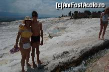 [P08] Pamukkale - Mama si fiul, taticul facea poza... » foto by lv67x
 - 
<span class="allrVoted glyphicon glyphicon-heart hidden" id="av89892"></span>
<a class="m-l-10 hidden" id="sv89892" onclick="voting_Foto_DelVot(,89892,219)" role="button">șterge vot <span class="glyphicon glyphicon-remove"></span></a>
<a id="v989892" class=" c-red"  onclick="voting_Foto_SetVot(89892)" role="button"><span class="glyphicon glyphicon-heart-empty"></span> <b>LIKE</b> = Votează poza</a> <img class="hidden"  id="f89892W9" src="/imagini/loader.gif" border="0" /><span class="AjErrMes hidden" id="e89892ErM"></span>