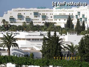[P03] Hotelul vecin Hanibal Palace se vedea foarte bine din balconul nostru.  » foto by bose
 - 
<span class="allrVoted glyphicon glyphicon-heart hidden" id="av345015"></span>
<a class="m-l-10 hidden" id="sv345015" onclick="voting_Foto_DelVot(,345015,316)" role="button">șterge vot <span class="glyphicon glyphicon-remove"></span></a>
<a id="v9345015" class=" c-red"  onclick="voting_Foto_SetVot(345015)" role="button"><span class="glyphicon glyphicon-heart-empty"></span> <b>LIKE</b> = Votează poza</a> <img class="hidden"  id="f345015W9" src="/imagini/loader.gif" border="0" /><span class="AjErrMes hidden" id="e345015ErM"></span>
