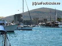 [P06] Portul Trogir si zidul de aparare la intrarea in port. » foto by decebal12345
 - 
<span class="allrVoted glyphicon glyphicon-heart hidden" id="av40455"></span>
<a class="m-l-10 hidden" id="sv40455" onclick="voting_Foto_DelVot(,40455,399)" role="button">șterge vot <span class="glyphicon glyphicon-remove"></span></a>
<a id="v940455" class=" c-red"  onclick="voting_Foto_SetVot(40455)" role="button"><span class="glyphicon glyphicon-heart-empty"></span> <b>LIKE</b> = Votează poza</a> <img class="hidden"  id="f40455W9" src="/imagini/loader.gif" border="0" /><span class="AjErrMes hidden" id="e40455ErM"></span>