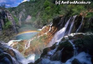 P01 [JUN-2014] Rainbow in Plitvice- foto preluata de pe net