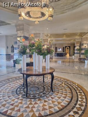 [P26] La receptie » foto by mirela2011
 - 
<span class="allrVoted glyphicon glyphicon-heart hidden" id="av1516812"></span>
<a class="m-l-10 hidden" id="sv1516812" onclick="voting_Foto_DelVot(,1516812,422)" role="button">șterge vot <span class="glyphicon glyphicon-remove"></span></a>
<a id="v91516812" class=" c-red"  onclick="voting_Foto_SetVot(1516812)" role="button"><span class="glyphicon glyphicon-heart-empty"></span> <b>LIKE</b> = Votează poza</a> <img class="hidden"  id="f1516812W9" src="/imagini/loader.gif" border="0" /><span class="AjErrMes hidden" id="e1516812ErM"></span>