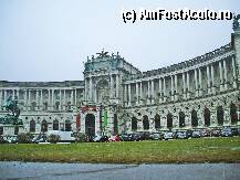 [P19x] Palatul Hofburg » foto by Miss Butterfly
 - 
<span class="allrVoted glyphicon glyphicon-heart hidden" id="av13801"></span>
<a class="m-l-10 hidden" id="sv13801" onclick="voting_Foto_DelVot(,13801,461)" role="button">șterge vot <span class="glyphicon glyphicon-remove"></span></a>
<a id="v913801" class=" c-red"  onclick="voting_Foto_SetVot(13801)" role="button"><span class="glyphicon glyphicon-heart-empty"></span> <b>LIKE</b> = Votează poza</a> <img class="hidden"  id="f13801W9" src="/imagini/loader.gif" border="0" /><span class="AjErrMes hidden" id="e13801ErM"></span>