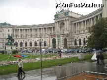 [P05] Palatul Hofburg, Biblioteca nationala » foto by Dragoș_MD
 - 
<span class="allrVoted glyphicon glyphicon-heart hidden" id="av28029"></span>
<a class="m-l-10 hidden" id="sv28029" onclick="voting_Foto_DelVot(,28029,461)" role="button">șterge vot <span class="glyphicon glyphicon-remove"></span></a>
<a id="v928029" class=" c-red"  onclick="voting_Foto_SetVot(28029)" role="button"><span class="glyphicon glyphicon-heart-empty"></span> <b>LIKE</b> = Votează poza</a> <img class="hidden"  id="f28029W9" src="/imagini/loader.gif" border="0" /><span class="AjErrMes hidden" id="e28029ErM"></span>