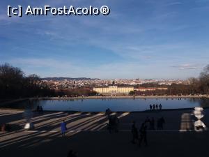 [P72] Palatul vazut de la Gloriette si toata Viena in spatele lui.  » foto by vulpe mihaela
 - 
<span class="allrVoted glyphicon glyphicon-heart hidden" id="av1145163"></span>
<a class="m-l-10 hidden" id="sv1145163" onclick="voting_Foto_DelVot(,1145163,461)" role="button">șterge vot <span class="glyphicon glyphicon-remove"></span></a>
<a id="v91145163" class=" c-red"  onclick="voting_Foto_SetVot(1145163)" role="button"><span class="glyphicon glyphicon-heart-empty"></span> <b>LIKE</b> = Votează poza</a> <img class="hidden"  id="f1145163W9" src="/imagini/loader.gif" border="0" /><span class="AjErrMes hidden" id="e1145163ErM"></span>