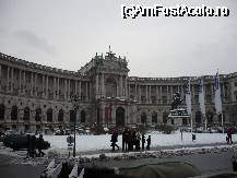 [P21] Viena - Hofburg, sectiunea Neue Burg » foto by danoradea
 - 
<span class="allrVoted glyphicon glyphicon-heart hidden" id="av45008"></span>
<a class="m-l-10 hidden" id="sv45008" onclick="voting_Foto_DelVot(,45008,461)" role="button">șterge vot <span class="glyphicon glyphicon-remove"></span></a>
<a id="v945008" class=" c-red"  onclick="voting_Foto_SetVot(45008)" role="button"><span class="glyphicon glyphicon-heart-empty"></span> <b>LIKE</b> = Votează poza</a> <img class="hidden"  id="f45008W9" src="/imagini/loader.gif" border="0" /><span class="AjErrMes hidden" id="e45008ErM"></span>