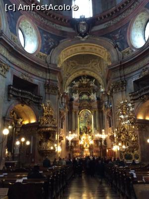 [P29] Viena ziua - Biserica Sf Petru - interior » foto by mishu
 - 
<span class="allrVoted glyphicon glyphicon-heart hidden" id="av816010"></span>
<a class="m-l-10 hidden" id="sv816010" onclick="voting_Foto_DelVot(,816010,461)" role="button">șterge vot <span class="glyphicon glyphicon-remove"></span></a>
<a id="v9816010" class=" c-red"  onclick="voting_Foto_SetVot(816010)" role="button"><span class="glyphicon glyphicon-heart-empty"></span> <b>LIKE</b> = Votează poza</a> <img class="hidden"  id="f816010W9" src="/imagini/loader.gif" border="0" /><span class="AjErrMes hidden" id="e816010ErM"></span>