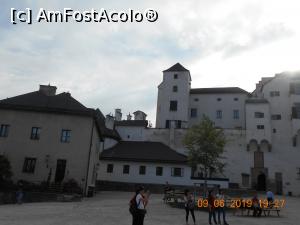 [P30] curtea interioară - castelul Hohensalzburg » foto by zlatna
 - 
<span class="allrVoted glyphicon glyphicon-heart hidden" id="av1166194"></span>
<a class="m-l-10 hidden" id="sv1166194" onclick="voting_Foto_DelVot(,1166194,464)" role="button">șterge vot <span class="glyphicon glyphicon-remove"></span></a>
<a id="v91166194" class=" c-red"  onclick="voting_Foto_SetVot(1166194)" role="button"><span class="glyphicon glyphicon-heart-empty"></span> <b>LIKE</b> = Votează poza</a> <img class="hidden"  id="f1166194W9" src="/imagini/loader.gif" border="0" /><span class="AjErrMes hidden" id="e1166194ErM"></span>