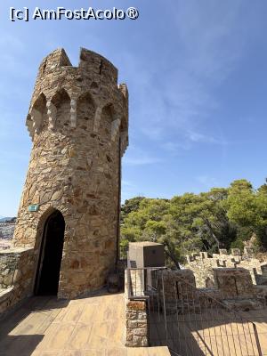 [P18] Pe terasa castelului Lloret » foto by AZE
 - 
<span class="allrVoted glyphicon glyphicon-heart hidden" id="av1546785"></span>
<a class="m-l-10 hidden" id="sv1546785" onclick="voting_Foto_DelVot(,1546785,479)" role="button">șterge vot <span class="glyphicon glyphicon-remove"></span></a>
<a id="v91546785" class=" c-red"  onclick="voting_Foto_SetVot(1546785)" role="button"><span class="glyphicon glyphicon-heart-empty"></span> <b>LIKE</b> = Votează poza</a> <img class="hidden"  id="f1546785W9" src="/imagini/loader.gif" border="0" /><span class="AjErrMes hidden" id="e1546785ErM"></span>