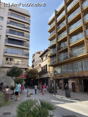 [P12] Centru Lloret de Mar » foto by AZE
 - 
<span class="allrVoted glyphicon glyphicon-heart hidden" id="av1547491"></span>
<a class="m-l-10 hidden" id="sv1547491" onclick="voting_Foto_DelVot(,1547491,479)" role="button">șterge vot <span class="glyphicon glyphicon-remove"></span></a>
<a id="v91547491" class=" c-red"  onclick="voting_Foto_SetVot(1547491)" role="button"><span class="glyphicon glyphicon-heart-empty"></span> <b>LIKE</b> = Votează poza</a> <img class="hidden"  id="f1547491W9" src="/imagini/loader.gif" border="0" /><span class="AjErrMes hidden" id="e1547491ErM"></span>