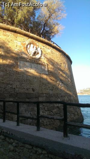 [P08] Blazon venetian in Chania » foto by amfibian
 - 
<span class="allrVoted glyphicon glyphicon-heart hidden" id="av719346"></span>
<a class="m-l-10 hidden" id="sv719346" onclick="voting_Foto_DelVot(,719346,481)" role="button">șterge vot <span class="glyphicon glyphicon-remove"></span></a>
<a id="v9719346" class=" c-red"  onclick="voting_Foto_SetVot(719346)" role="button"><span class="glyphicon glyphicon-heart-empty"></span> <b>LIKE</b> = Votează poza</a> <img class="hidden"  id="f719346W9" src="/imagini/loader.gif" border="0" /><span class="AjErrMes hidden" id="e719346ErM"></span>