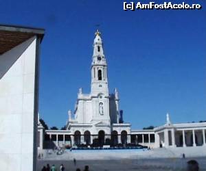 [P30] Basilica Maicii Domnului de la Fatima, cu spira centrală de 65 m înălţime.  » foto by Carmen Ion
 - 
<span class="allrVoted glyphicon glyphicon-heart hidden" id="av613571"></span>
<a class="m-l-10 hidden" id="sv613571" onclick="voting_Foto_DelVot(,613571,516)" role="button">șterge vot <span class="glyphicon glyphicon-remove"></span></a>
<a id="v9613571" class=" c-red"  onclick="voting_Foto_SetVot(613571)" role="button"><span class="glyphicon glyphicon-heart-empty"></span> <b>LIKE</b> = Votează poza</a> <img class="hidden"  id="f613571W9" src="/imagini/loader.gif" border="0" /><span class="AjErrMes hidden" id="e613571ErM"></span>