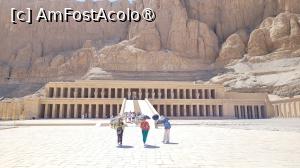 [P01] Templul Hatshepsut, Luxor » foto by vlado2
 - 
<span class="allrVoted glyphicon glyphicon-heart hidden" id="av1522819"></span>
<a class="m-l-10 hidden" id="sv1522819" onclick="voting_Foto_DelVot(,1522819,566)" role="button">șterge vot <span class="glyphicon glyphicon-remove"></span></a>
<a id="v91522819" class=" c-red"  onclick="voting_Foto_SetVot(1522819)" role="button"><span class="glyphicon glyphicon-heart-empty"></span> <b>LIKE</b> = Votează poza</a> <img class="hidden"  id="f1522819W9" src="/imagini/loader.gif" border="0" /><span class="AjErrMes hidden" id="e1522819ErM"></span>