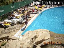 [P02] O alta piscina a Hotelului Atlas, folosita de turisti inca de la data afisata.Soare, caldura, apa din piscina calda...unul dintre 'utilizatori', plonjeaza in ea. » foto by redcoops
 - 
<span class="allrVoted glyphicon glyphicon-heart hidden" id="av70060"></span>
<a class="m-l-10 hidden" id="sv70060" onclick="voting_Foto_DelVot(,70060,662)" role="button">șterge vot <span class="glyphicon glyphicon-remove"></span></a>
<a id="v970060" class=" c-red"  onclick="voting_Foto_SetVot(70060)" role="button"><span class="glyphicon glyphicon-heart-empty"></span> <b>LIKE</b> = Votează poza</a> <img class="hidden"  id="f70060W9" src="/imagini/loader.gif" border="0" /><span class="AjErrMes hidden" id="e70060ErM"></span>