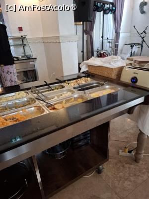 [P29] Hotel Caraiman Sinaia - la micul dejun » foto by zlatna
 - 
<span class="allrVoted glyphicon glyphicon-heart hidden" id="av1519541"></span>
<a class="m-l-10 hidden" id="sv1519541" onclick="voting_Foto_DelVot(,1519541,761)" role="button">șterge vot <span class="glyphicon glyphicon-remove"></span></a>
<a id="v91519541" class=" c-red"  onclick="voting_Foto_SetVot(1519541)" role="button"><span class="glyphicon glyphicon-heart-empty"></span> <b>LIKE</b> = Votează poza</a> <img class="hidden"  id="f1519541W9" src="/imagini/loader.gif" border="0" /><span class="AjErrMes hidden" id="e1519541ErM"></span>