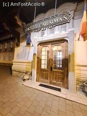 [P04] Hotel Caraiman Sinaia » foto by zlatna
 - 
<span class="allrVoted glyphicon glyphicon-heart hidden" id="av1519516"></span>
<a class="m-l-10 hidden" id="sv1519516" onclick="voting_Foto_DelVot(,1519516,761)" role="button">șterge vot <span class="glyphicon glyphicon-remove"></span></a>
<a id="v91519516" class=" c-red"  onclick="voting_Foto_SetVot(1519516)" role="button"><span class="glyphicon glyphicon-heart-empty"></span> <b>LIKE</b> = Votează poza</a> <img class="hidden"  id="f1519516W9" src="/imagini/loader.gif" border="0" /><span class="AjErrMes hidden" id="e1519516ErM"></span>