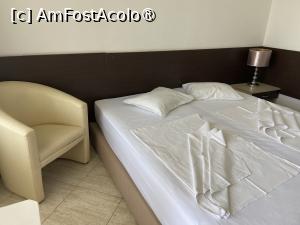 [P18] Hotel Majestic Mamaia - camera mea » foto by nicole33
 - 
<span class="allrVoted glyphicon glyphicon-heart hidden" id="av1511813"></span>
<a class="m-l-10 hidden" id="sv1511813" onclick="voting_Foto_DelVot(,1511813,782)" role="button">șterge vot <span class="glyphicon glyphicon-remove"></span></a>
<a id="v91511813" class=" c-red"  onclick="voting_Foto_SetVot(1511813)" role="button"><span class="glyphicon glyphicon-heart-empty"></span> <b>LIKE</b> = Votează poza</a> <img class="hidden"  id="f1511813W9" src="/imagini/loader.gif" border="0" /><span class="AjErrMes hidden" id="e1511813ErM"></span>