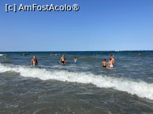 [P31] Hotel Majestic Mamaia - marea » foto by nicole33
 - 
<span class="allrVoted glyphicon glyphicon-heart hidden" id="av1511826"></span>
<a class="m-l-10 hidden" id="sv1511826" onclick="voting_Foto_DelVot(,1511826,782)" role="button">șterge vot <span class="glyphicon glyphicon-remove"></span></a>
<a id="v91511826" class=" c-red"  onclick="voting_Foto_SetVot(1511826)" role="button"><span class="glyphicon glyphicon-heart-empty"></span> <b>LIKE</b> = Votează poza</a> <img class="hidden"  id="f1511826W9" src="/imagini/loader.gif" border="0" /><span class="AjErrMes hidden" id="e1511826ErM"></span>