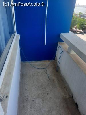 [P21] Balconul cam micut » foto by Teodor17
 - 
<span class="allrVoted glyphicon glyphicon-heart hidden" id="av1484942"></span>
<a class="m-l-10 hidden" id="sv1484942" onclick="voting_Foto_DelVot(,1484942,790)" role="button">șterge vot <span class="glyphicon glyphicon-remove"></span></a>
<a id="v91484942" class=" c-red"  onclick="voting_Foto_SetVot(1484942)" role="button"><span class="glyphicon glyphicon-heart-empty"></span> <b>LIKE</b> = Votează poza</a> <img class="hidden"  id="f1484942W9" src="/imagini/loader.gif" border="0" /><span class="AjErrMes hidden" id="e1484942ErM"></span>
