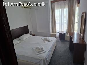 [P03] Camera din apartament » foto by Teodor17
 - 
<span class="allrVoted glyphicon glyphicon-heart hidden" id="av1540180"></span>
<a class="m-l-10 hidden" id="sv1540180" onclick="voting_Foto_DelVot(,1540180,817)" role="button">șterge vot <span class="glyphicon glyphicon-remove"></span></a>
<a id="v91540180" class=" c-red"  onclick="voting_Foto_SetVot(1540180)" role="button"><span class="glyphicon glyphicon-heart-empty"></span> <b>LIKE</b> = Votează poza</a> <img class="hidden"  id="f1540180W9" src="/imagini/loader.gif" border="0" /><span class="AjErrMes hidden" id="e1540180ErM"></span>