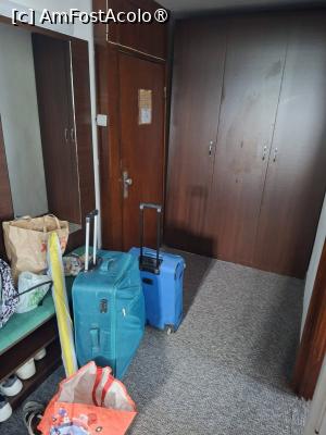 [P41] Holul din camera si dulapul cel nou » foto by Teodor17
 - 
<span class="allrVoted glyphicon glyphicon-heart hidden" id="av1540218"></span>
<a class="m-l-10 hidden" id="sv1540218" onclick="voting_Foto_DelVot(,1540218,817)" role="button">șterge vot <span class="glyphicon glyphicon-remove"></span></a>
<a id="v91540218" class=" c-red"  onclick="voting_Foto_SetVot(1540218)" role="button"><span class="glyphicon glyphicon-heart-empty"></span> <b>LIKE</b> = Votează poza</a> <img class="hidden"  id="f1540218W9" src="/imagini/loader.gif" border="0" /><span class="AjErrMes hidden" id="e1540218ErM"></span>