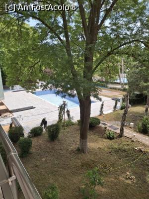 [P04] Piscina și minunatul spațiu verde » foto by Flaviu
 - 
<span class="allrVoted glyphicon glyphicon-heart hidden" id="av1488025"></span>
<a class="m-l-10 hidden" id="sv1488025" onclick="voting_Foto_DelVot(,1488025,828)" role="button">șterge vot <span class="glyphicon glyphicon-remove"></span></a>
<a id="v91488025" class=" c-red"  onclick="voting_Foto_SetVot(1488025)" role="button"><span class="glyphicon glyphicon-heart-empty"></span> <b>LIKE</b> = Votează poza</a> <img class="hidden"  id="f1488025W9" src="/imagini/loader.gif" border="0" /><span class="AjErrMes hidden" id="e1488025ErM"></span>
