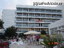 [P02] Vedere dinspre terasa hotelului spre hotel - se vad balcoanele camerelor cu vedere spre gradina.  » foto by Storia
 - 
<span class="allrVoted glyphicon glyphicon-heart hidden" id="av459038"></span>
<a class="m-l-10 hidden" id="sv459038" onclick="voting_Foto_DelVot(,459038,839)" role="button">șterge vot <span class="glyphicon glyphicon-remove"></span></a>
<a id="v9459038" class=" c-red"  onclick="voting_Foto_SetVot(459038)" role="button"><span class="glyphicon glyphicon-heart-empty"></span> <b>LIKE</b> = Votează poza</a> <img class="hidden"  id="f459038W9" src="/imagini/loader.gif" border="0" /><span class="AjErrMes hidden" id="e459038ErM"></span>