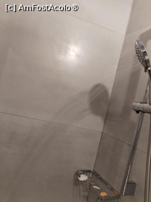 [P17] Presiunea de la apa seara cand nu isi facea nimeni dus,ziua sau la orele de varf era greu sa faci un dus aceptabil,daca asa a fost la etajul 3 nu vreau sa stiu cum ar fi la 4 sau 5 » foto by Teodor17
 - 
<span class="allrVoted glyphicon glyphicon-heart hidden" id="av1499079"></span>
<a class="m-l-10 hidden" id="sv1499079" onclick="voting_Foto_DelVot(,1499079,855)" role="button">șterge vot <span class="glyphicon glyphicon-remove"></span></a>
<a id="v91499079" class=" c-red"  onclick="voting_Foto_SetVot(1499079)" role="button"><span class="glyphicon glyphicon-heart-empty"></span> <b>LIKE</b> = Votează poza</a> <img class="hidden"  id="f1499079W9" src="/imagini/loader.gif" border="0" /><span class="AjErrMes hidden" id="e1499079ErM"></span>