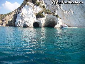 [P02] Spre Navagio - Blue Caves daca tin bine minte » foto by Deny
 - 
<span class="allrVoted glyphicon glyphicon-heart hidden" id="av623764"></span>
<a class="m-l-10 hidden" id="sv623764" onclick="voting_Foto_DelVot(,623764,872)" role="button">șterge vot <span class="glyphicon glyphicon-remove"></span></a>
<a id="v9623764" class=" c-red"  onclick="voting_Foto_SetVot(623764)" role="button"><span class="glyphicon glyphicon-heart-empty"></span> <b>LIKE</b> = Votează poza</a> <img class="hidden"  id="f623764W9" src="/imagini/loader.gif" border="0" /><span class="AjErrMes hidden" id="e623764ErM"></span>