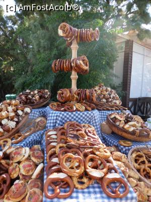 [P20] Oktoberfest - covrigii bavarezi » foto by Alina53
 - 
<span class="allrVoted glyphicon glyphicon-heart hidden" id="av1015756"></span>
<a class="m-l-10 hidden" id="sv1015756" onclick="voting_Foto_DelVot(,1015756,99)" role="button">șterge vot <span class="glyphicon glyphicon-remove"></span></a>
<a id="v91015756" class=" c-red"  onclick="voting_Foto_SetVot(1015756)" role="button"><span class="glyphicon glyphicon-heart-empty"></span> <b>LIKE</b> = Votează poza</a> <img class="hidden"  id="f1015756W9" src="/imagini/loader.gif" border="0" /><span class="AjErrMes hidden" id="e1015756ErM"></span>