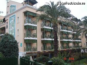 [P26] Hotel Crystal Paraiso Verde, Belek » foto by crismis
 - 
<span class="allrVoted glyphicon glyphicon-heart hidden" id="av585624"></span>
<a class="m-l-10 hidden" id="sv585624" onclick="voting_Foto_DelVot(,585624,99)" role="button">șterge vot <span class="glyphicon glyphicon-remove"></span></a>
<a id="v9585624" class=" c-red"  onclick="voting_Foto_SetVot(585624)" role="button"><span class="glyphicon glyphicon-heart-empty"></span> <b>LIKE</b> = Votează poza</a> <img class="hidden"  id="f585624W9" src="/imagini/loader.gif" border="0" /><span class="AjErrMes hidden" id="e585624ErM"></span>
