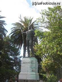 [P20] Statuia lui Achile Biruitorul » foto by kathy15
 - 
<span class="allrVoted glyphicon glyphicon-heart hidden" id="av116720"></span>
<a class="m-l-10 hidden" id="sv116720" onclick="voting_Foto_DelVot(,116720,993)" role="button">șterge vot <span class="glyphicon glyphicon-remove"></span></a>
<a id="v9116720" class=" c-red"  onclick="voting_Foto_SetVot(116720)" role="button"><span class="glyphicon glyphicon-heart-empty"></span> <b>LIKE</b> = Votează poza</a> <img class="hidden"  id="f116720W9" src="/imagini/loader.gif" border="0" /><span class="AjErrMes hidden" id="e116720ErM"></span>