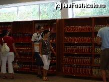 [P20] La distileria Mavromatis, produsele din Qum-Kuat sunt ambalate in recipiente speciale cum ar fi sticlele-suvenir, in forma Insulei Corfu. » foto by corinka
 - 
<span class="allrVoted glyphicon glyphicon-heart hidden" id="av37710"></span>
<a class="m-l-10 hidden" id="sv37710" onclick="voting_Foto_DelVot(,37710,993)" role="button">șterge vot <span class="glyphicon glyphicon-remove"></span></a>
<a id="v937710" class=" c-red"  onclick="voting_Foto_SetVot(37710)" role="button"><span class="glyphicon glyphicon-heart-empty"></span> <b>LIKE</b> = Votează poza</a> <img class="hidden"  id="f37710W9" src="/imagini/loader.gif" border="0" /><span class="AjErrMes hidden" id="e37710ErM"></span>