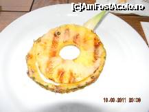 [P66] Ananas în sos de piper alb şi verde. Copii au mâncat câte trei porţii. Un desert delicios de la BBQ . » foto by cipi45*
 - 
<span class="allrVoted glyphicon glyphicon-heart hidden" id="av246285"></span>
<a class="m-l-10 hidden" id="sv246285" onclick="voting_Foto_DelVot(,246285,994)" role="button">șterge vot <span class="glyphicon glyphicon-remove"></span></a>
<a id="v9246285" class=" c-red"  onclick="voting_Foto_SetVot(246285)" role="button"><span class="glyphicon glyphicon-heart-empty"></span> <b>LIKE</b> = Votează poza</a> <img class="hidden"  id="f246285W9" src="/imagini/loader.gif" border="0" /><span class="AjErrMes hidden" id="e246285ErM"></span>