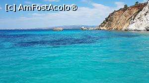 [P33] White Rocks, Kefalonia » foto by vlado2
 - 
<span class="allrVoted glyphicon glyphicon-heart hidden" id="av1519180"></span>
<a class="m-l-10 hidden" id="sv1519180" onclick="voting_Foto_DelVot(,1519180,1121)" role="button">șterge vot <span class="glyphicon glyphicon-remove"></span></a>
<a id="v91519180" class=" c-red"  onclick="voting_Foto_SetVot(1519180)" role="button"><span class="glyphicon glyphicon-heart-empty"></span> <b>LIKE</b> = Votează poza</a> <img class="hidden"  id="f1519180W9" src="/imagini/loader.gif" border="0" /><span class="AjErrMes hidden" id="e1519180ErM"></span>