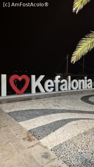 [P11] Kefalonia - pe faleză, seara » foto by ANILU
 - 
<span class="allrVoted glyphicon glyphicon-heart hidden" id="av1545327"></span>
<a class="m-l-10 hidden" id="sv1545327" onclick="voting_Foto_DelVot(,1545327,1121)" role="button">șterge vot <span class="glyphicon glyphicon-remove"></span></a>
<a id="v91545327" class=" c-red"  onclick="voting_Foto_SetVot(1545327)" role="button"><span class="glyphicon glyphicon-heart-empty"></span> <b>LIKE</b> = Votează poza</a> <img class="hidden"  id="f1545327W9" src="/imagini/loader.gif" border="0" /><span class="AjErrMes hidden" id="e1545327ErM"></span>
