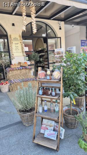 [P22] Argostoli - magazinul unui producător local » foto by ANILU
 - 
<span class="allrVoted glyphicon glyphicon-heart hidden" id="av1545338"></span>
<a class="m-l-10 hidden" id="sv1545338" onclick="voting_Foto_DelVot(,1545338,1121)" role="button">șterge vot <span class="glyphicon glyphicon-remove"></span></a>
<a id="v91545338" class=" c-red"  onclick="voting_Foto_SetVot(1545338)" role="button"><span class="glyphicon glyphicon-heart-empty"></span> <b>LIKE</b> = Votează poza</a> <img class="hidden"  id="f1545338W9" src="/imagini/loader.gif" border="0" /><span class="AjErrMes hidden" id="e1545338ErM"></span>