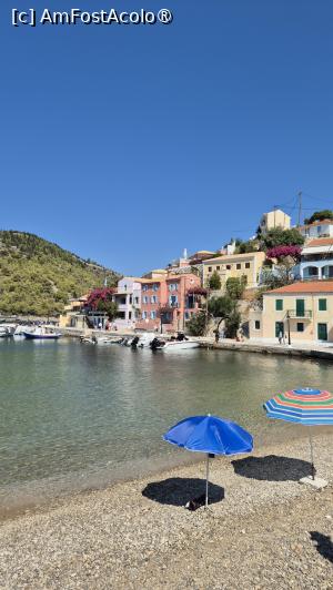 [P09] Vedere din micul golf din Assos » foto by ANILU
 - 
<span class="allrVoted glyphicon glyphicon-heart hidden" id="av1546736"></span>
<a class="m-l-10 hidden" id="sv1546736" onclick="voting_Foto_DelVot(,1546736,1121)" role="button">șterge vot <span class="glyphicon glyphicon-remove"></span></a>
<a id="v91546736" class=" c-red"  onclick="voting_Foto_SetVot(1546736)" role="button"><span class="glyphicon glyphicon-heart-empty"></span> <b>LIKE</b> = Votează poza</a> <img class="hidden"  id="f1546736W9" src="/imagini/loader.gif" border="0" /><span class="AjErrMes hidden" id="e1546736ErM"></span>