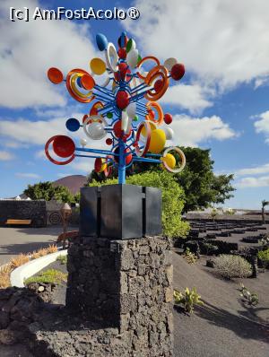 [P37] Fundația Cesar Manrique; ' jucăriile vântului' » foto by crismis
 - 
<span class="allrVoted glyphicon glyphicon-heart hidden" id="av1484352"></span>
<a class="m-l-10 hidden" id="sv1484352" onclick="voting_Foto_DelVot(,1484352,1154)" role="button">șterge vot <span class="glyphicon glyphicon-remove"></span></a>
<a id="v91484352" class=" c-red"  onclick="voting_Foto_SetVot(1484352)" role="button"><span class="glyphicon glyphicon-heart-empty"></span> <b>LIKE</b> = Votează poza</a> <img class="hidden"  id="f1484352W9" src="/imagini/loader.gif" border="0" /><span class="AjErrMes hidden" id="e1484352ErM"></span>