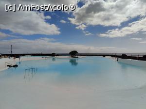 [P81] La pas prin Arrecife; islota » foto by crismis
 - 
<span class="allrVoted glyphicon glyphicon-heart hidden" id="av1484396"></span>
<a class="m-l-10 hidden" id="sv1484396" onclick="voting_Foto_DelVot(,1484396,1154)" role="button">șterge vot <span class="glyphicon glyphicon-remove"></span></a>
<a id="v91484396" class=" c-red"  onclick="voting_Foto_SetVot(1484396)" role="button"><span class="glyphicon glyphicon-heart-empty"></span> <b>LIKE</b> = Votează poza</a> <img class="hidden"  id="f1484396W9" src="/imagini/loader.gif" border="0" /><span class="AjErrMes hidden" id="e1484396ErM"></span>