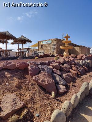 [P38] Una dintre cele 2 mâncătorii de lângă Playa de Papagayo » foto by crismis
 - 
<span class="allrVoted glyphicon glyphicon-heart hidden" id="av1484805"></span>
<a class="m-l-10 hidden" id="sv1484805" onclick="voting_Foto_DelVot(,1484805,1154)" role="button">șterge vot <span class="glyphicon glyphicon-remove"></span></a>
<a id="v91484805" class=" c-red"  onclick="voting_Foto_SetVot(1484805)" role="button"><span class="glyphicon glyphicon-heart-empty"></span> <b>LIKE</b> = Votează poza</a> <img class="hidden"  id="f1484805W9" src="/imagini/loader.gif" border="0" /><span class="AjErrMes hidden" id="e1484805ErM"></span>
