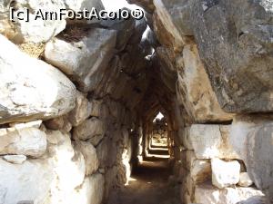 [P01] Cel mai bine conservat tunel de la Tirint, 'vedeta' sitului arheologic » foto by irinad
 - 
<span class="allrVoted glyphicon glyphicon-heart hidden" id="av844326"></span>
<a class="m-l-10 hidden" id="sv844326" onclick="voting_Foto_DelVot(,844326,1167)" role="button">șterge vot <span class="glyphicon glyphicon-remove"></span></a>
<a id="v9844326" class=" c-red"  onclick="voting_Foto_SetVot(844326)" role="button"><span class="glyphicon glyphicon-heart-empty"></span> <b>LIKE</b> = Votează poza</a> <img class="hidden"  id="f844326W9" src="/imagini/loader.gif" border="0" /><span class="AjErrMes hidden" id="e844326ErM"></span>