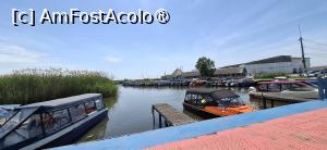 [P03] Jurilovca - In port, pentru imbarcarea spre Gura Portitei. » foto by iulianic
 - 
<span class="allrVoted glyphicon glyphicon-heart hidden" id="av1540642"></span>
<a class="m-l-10 hidden" id="sv1540642" onclick="voting_Foto_DelVot(,1540642,1172)" role="button">șterge vot <span class="glyphicon glyphicon-remove"></span></a>
<a id="v91540642" class=" c-red"  onclick="voting_Foto_SetVot(1540642)" role="button"><span class="glyphicon glyphicon-heart-empty"></span> <b>LIKE</b> = Votează poza</a> <img class="hidden"  id="f1540642W9" src="/imagini/loader.gif" border="0" /><span class="AjErrMes hidden" id="e1540642ErM"></span>