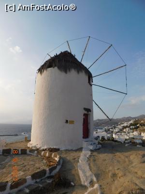 P19 [SEP-2021] Moara Boni, un simbol al oraşului Mykonos, astăzi muzeu