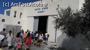 [P50] 50. Ne începem excursia în interiorul cramei ”Santo Wines”.  » foto by msnd
 - 
<span class="allrVoted glyphicon glyphicon-heart hidden" id="av788622"></span>
<a class="m-l-10 hidden" id="sv788622" onclick="voting_Foto_DelVot(,788622,1177)" role="button">șterge vot <span class="glyphicon glyphicon-remove"></span></a>
<a id="v9788622" class=" c-red"  onclick="voting_Foto_SetVot(788622)" role="button"><span class="glyphicon glyphicon-heart-empty"></span> <b>LIKE</b> = Votează poza</a> <img class="hidden"  id="f788622W9" src="/imagini/loader.gif" border="0" /><span class="AjErrMes hidden" id="e788622ErM"></span>